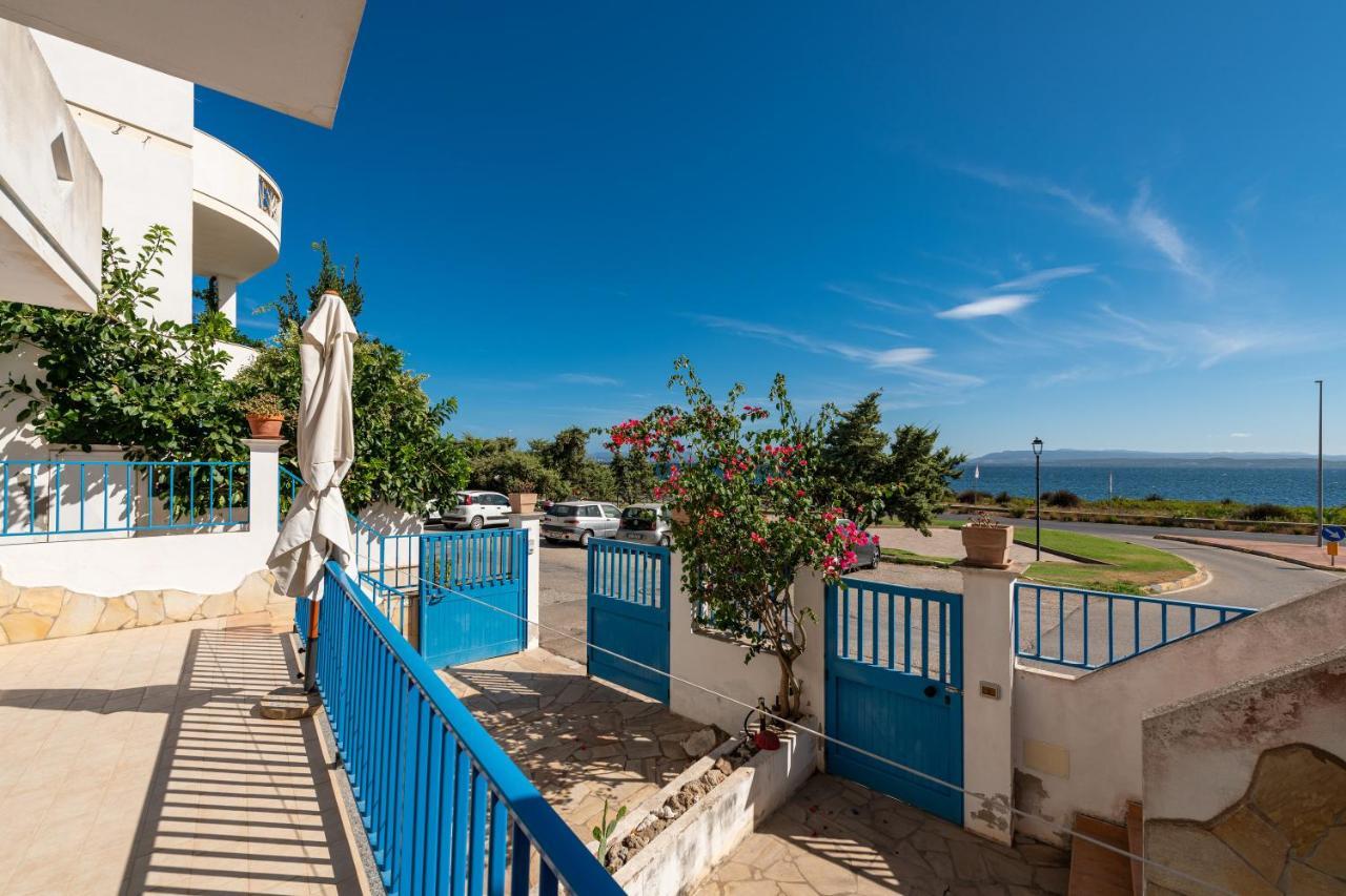 Casa Vacanze 21 Aprile - T Calasetta Εξωτερικό φωτογραφία